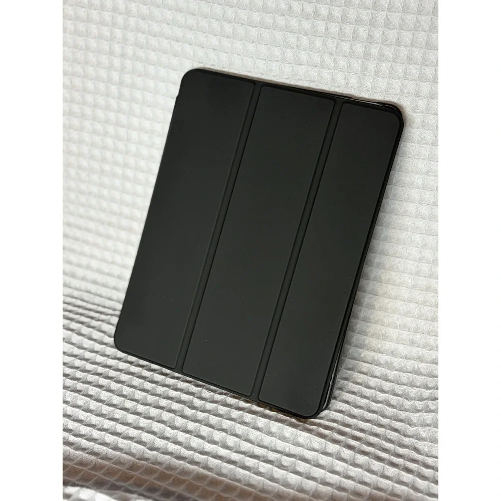 IPAD AIR 6th GEN Black Plastic Folding Folio Tablet Case with Integrated Stand